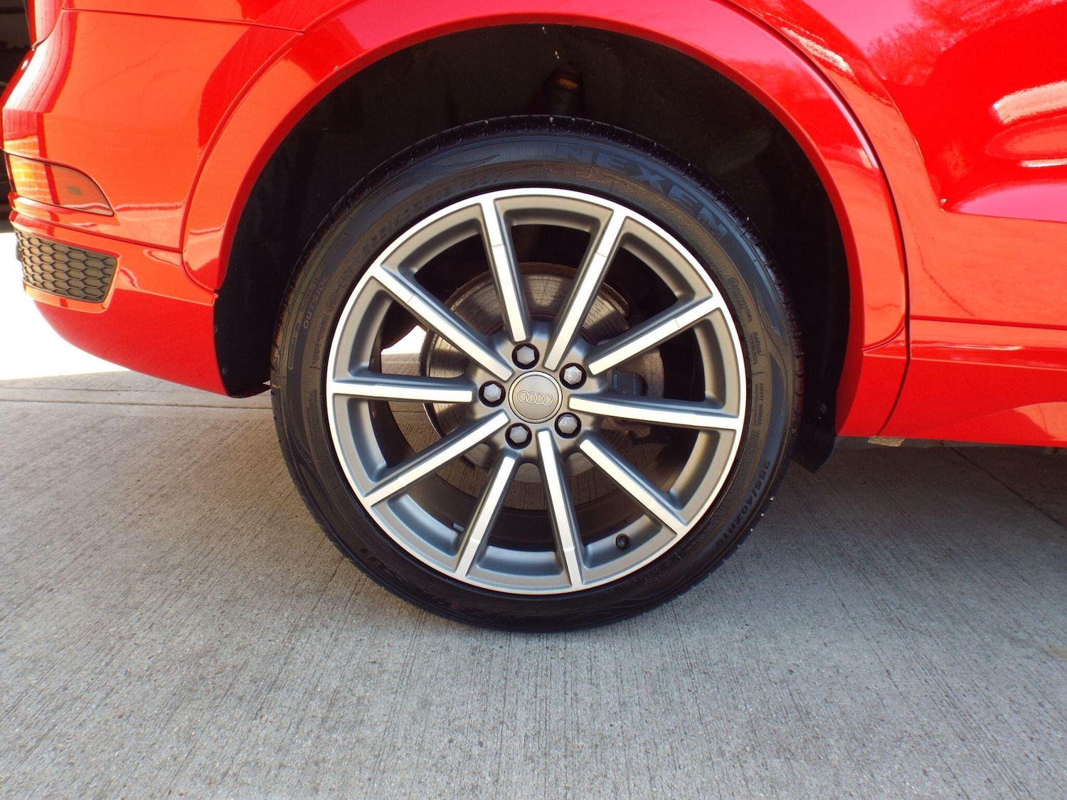 Used Audi Q3 2015 for sale - 78018894: Photo 42