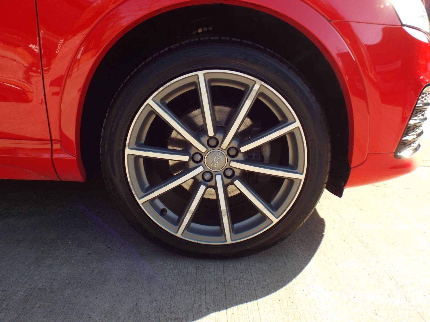 Used Audi Q3 2015 for sale - 78018894: Photo 43