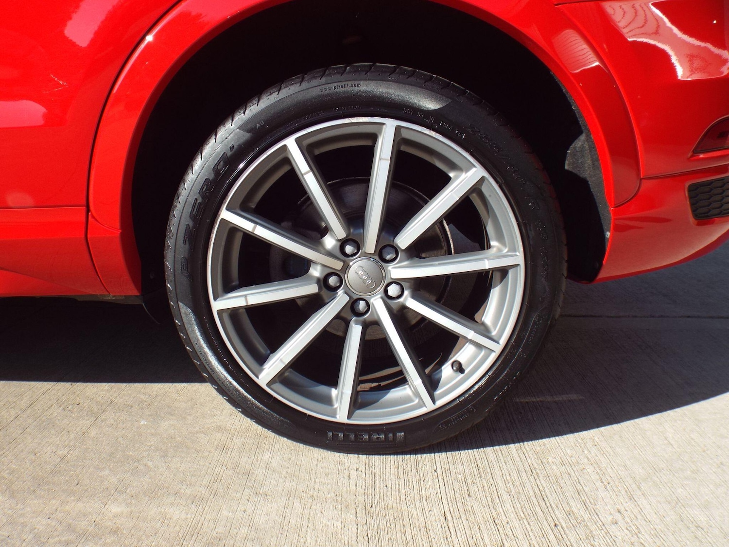 Used Audi Q3 2015 for sale - 78018894: Photo 45