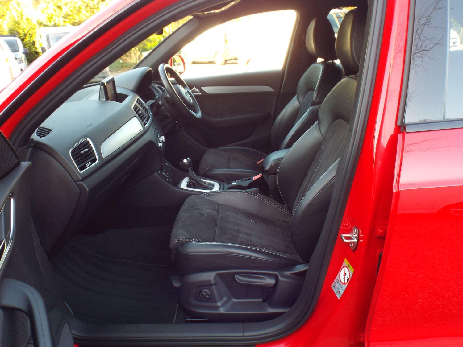 Used Audi Q3 2015 for sale - 78018894: Photo 8