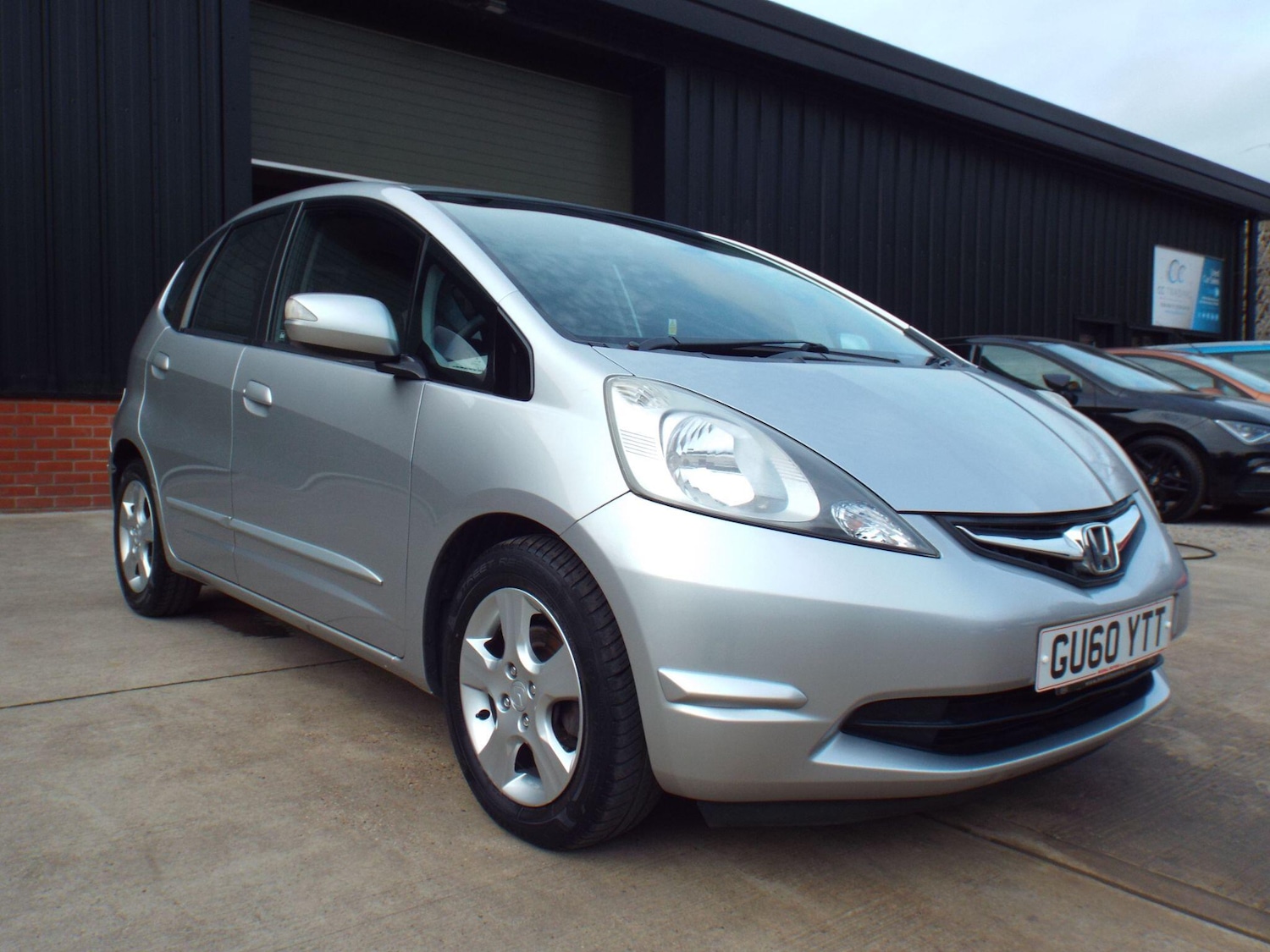 Used Honda Jazz 2010 for sale - 77993950: Photo 13