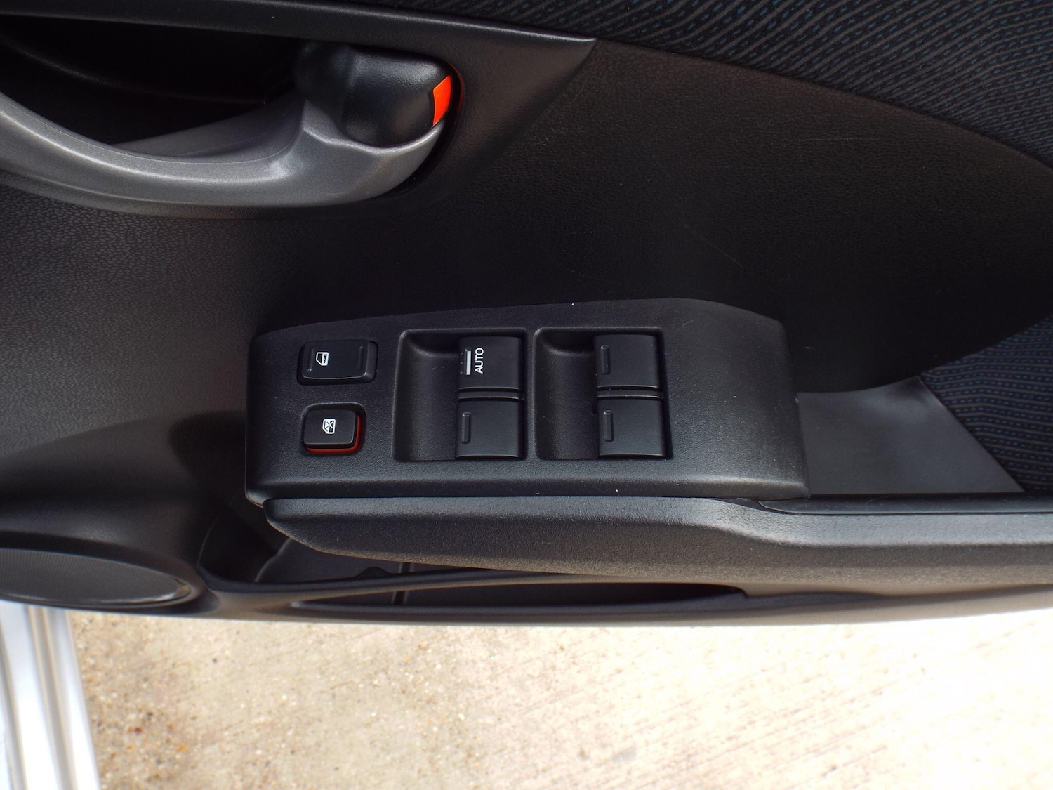 Used Honda Jazz 2010 for sale - 77993950: Photo 31