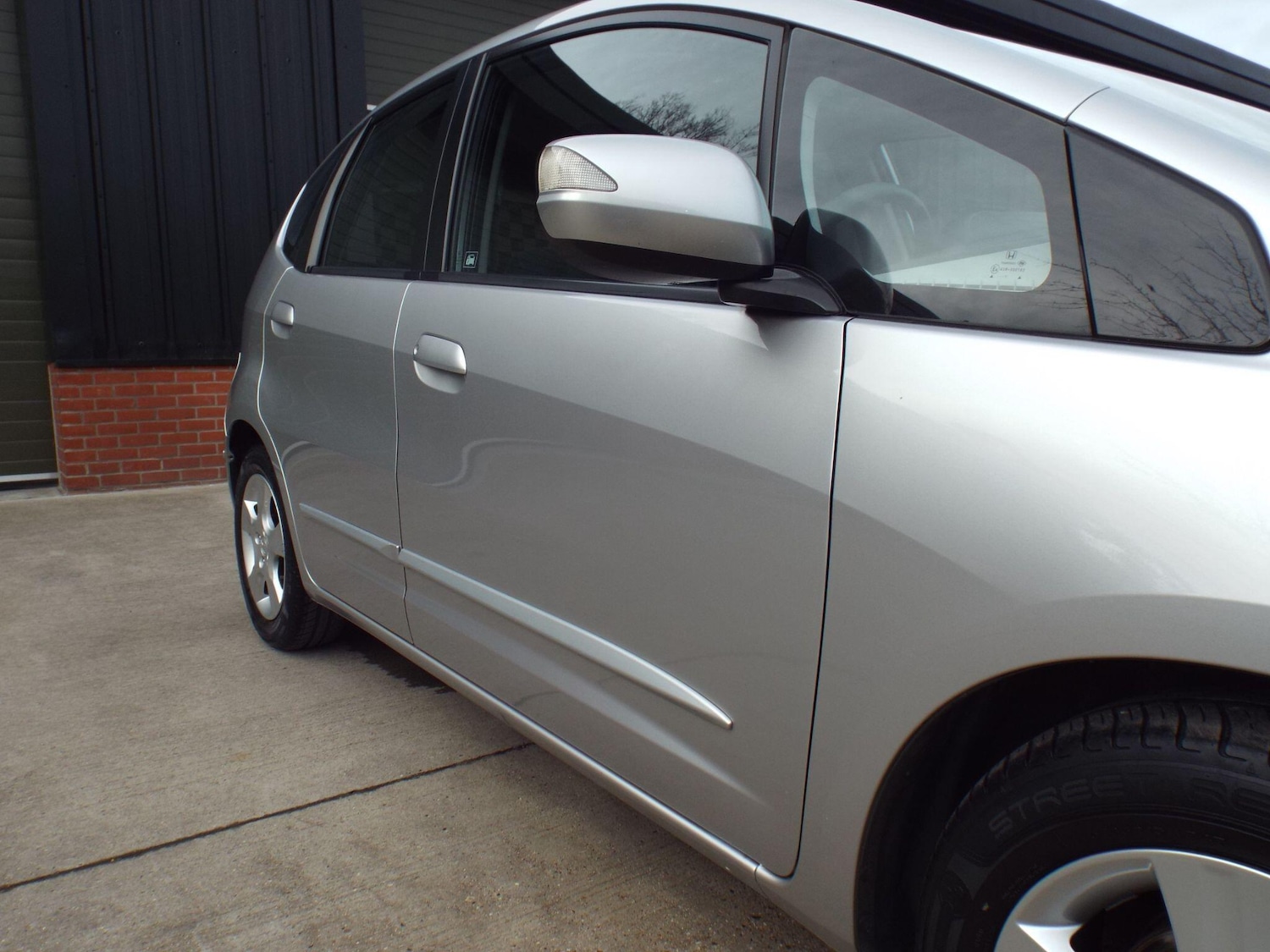 Used Honda Jazz 2010 for sale - 77993950: Photo 32