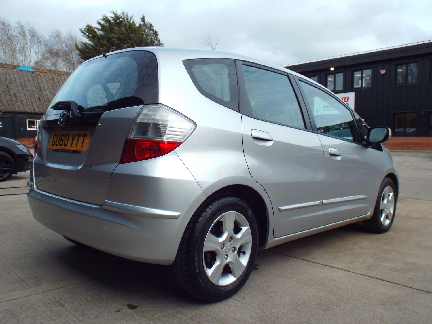 Used Honda Jazz 2010 for sale - 77993950: Photo 4