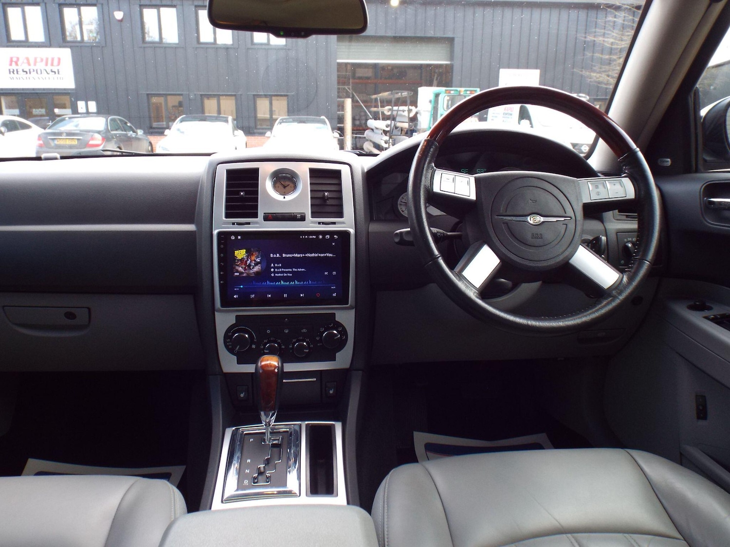 Used Chrysler 300C 2005 for sale - 77839839: Photo 10