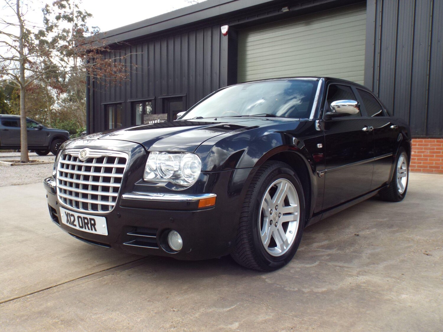 Used Chrysler 300C 2005 for sale - 77839839: Photo 15