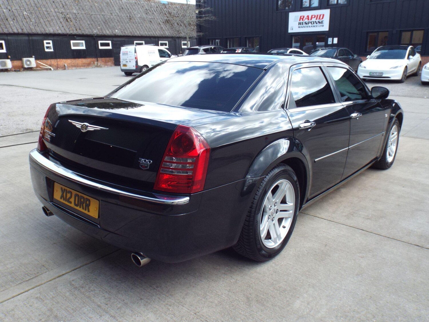 Used Chrysler 300C 2005 for sale - 77839839: Photo 18