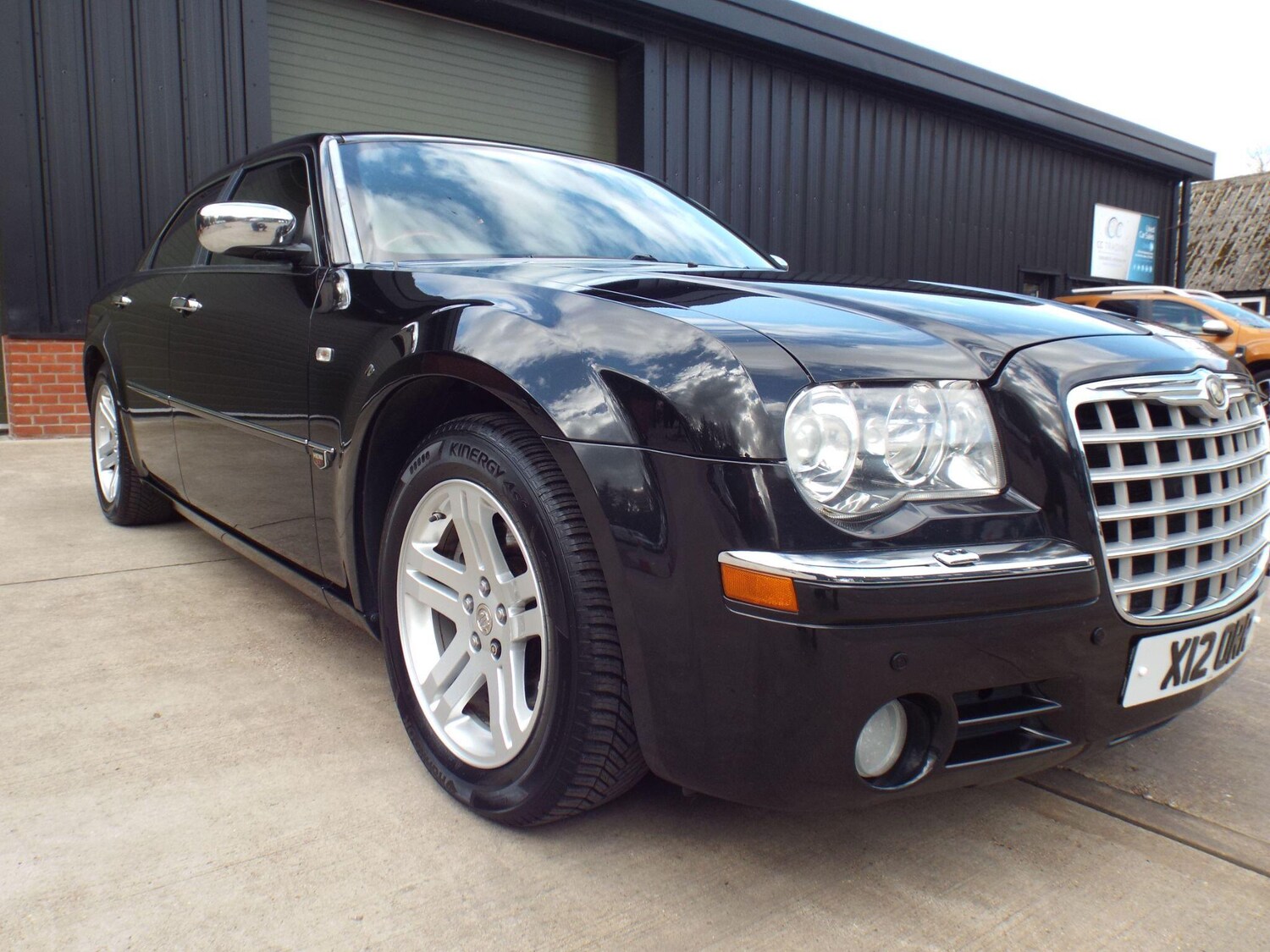 Used Chrysler 300C 2005 for sale - 77839839: Photo 39