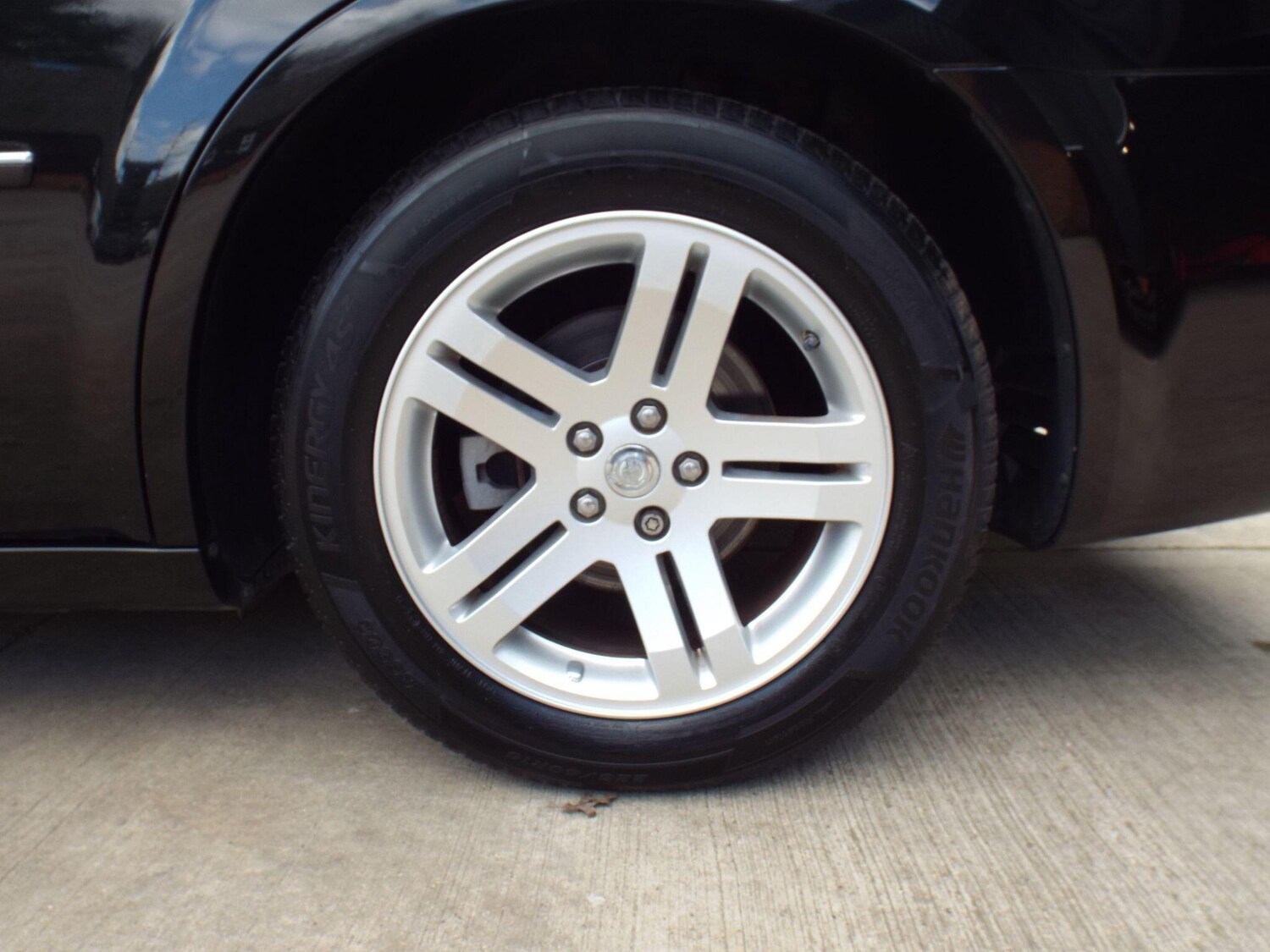 Used Chrysler 300C 2005 for sale - 77839839: Photo 46