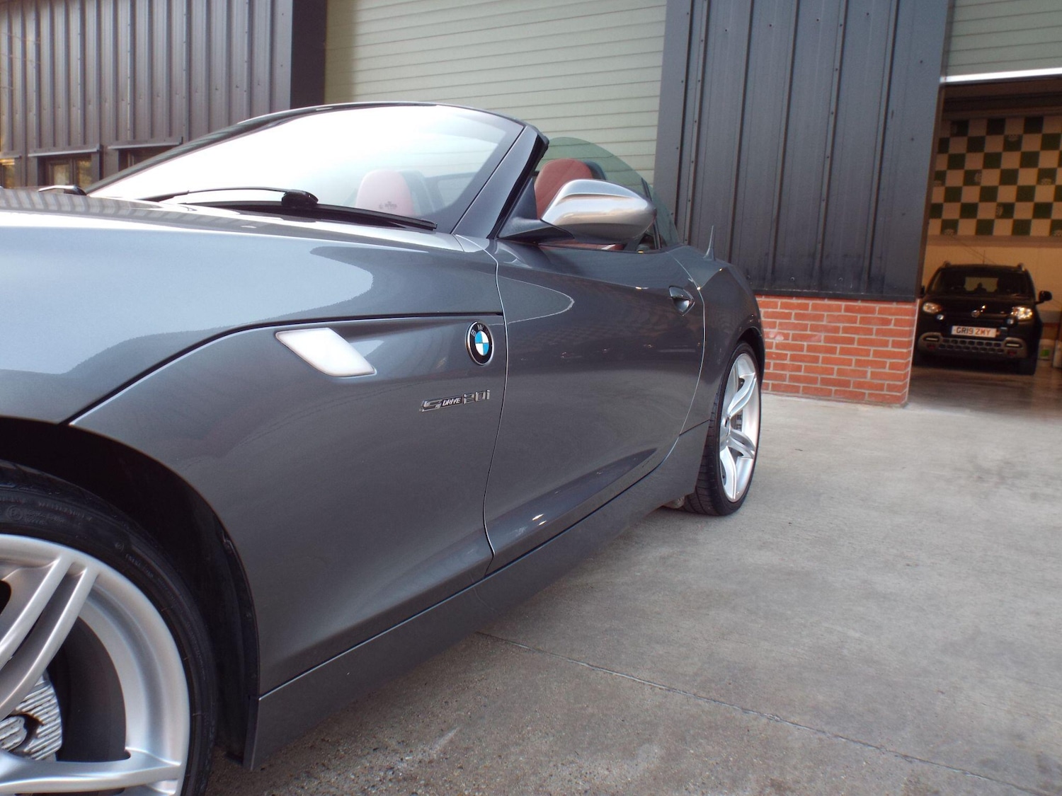 Used BMW Z4 2012 for sale - 78157479: Photo 38