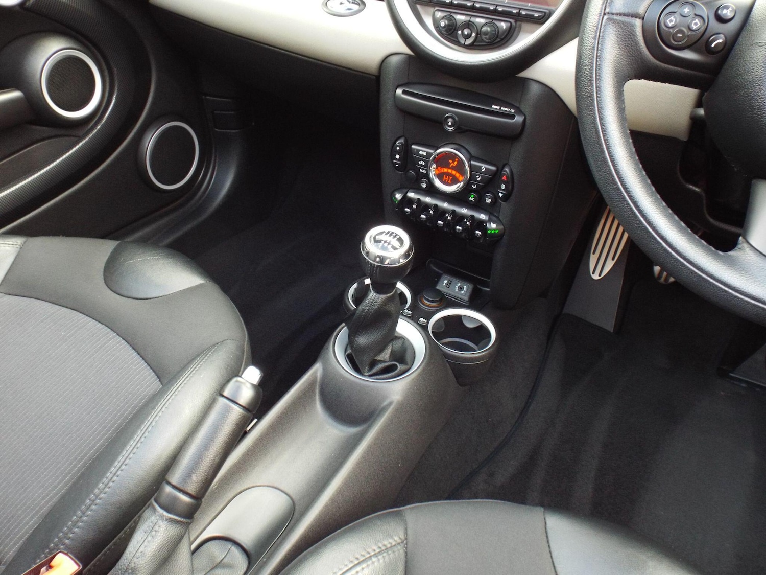 Used MINI Roadster 2014 for sale - 76513243: Photo 11