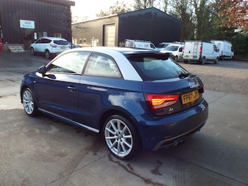 Used Audi A1 2017 for sale - 76742689: Photo