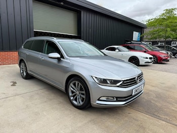 Used Volkswagen Passat 2019 for sale - 79426482: Photo