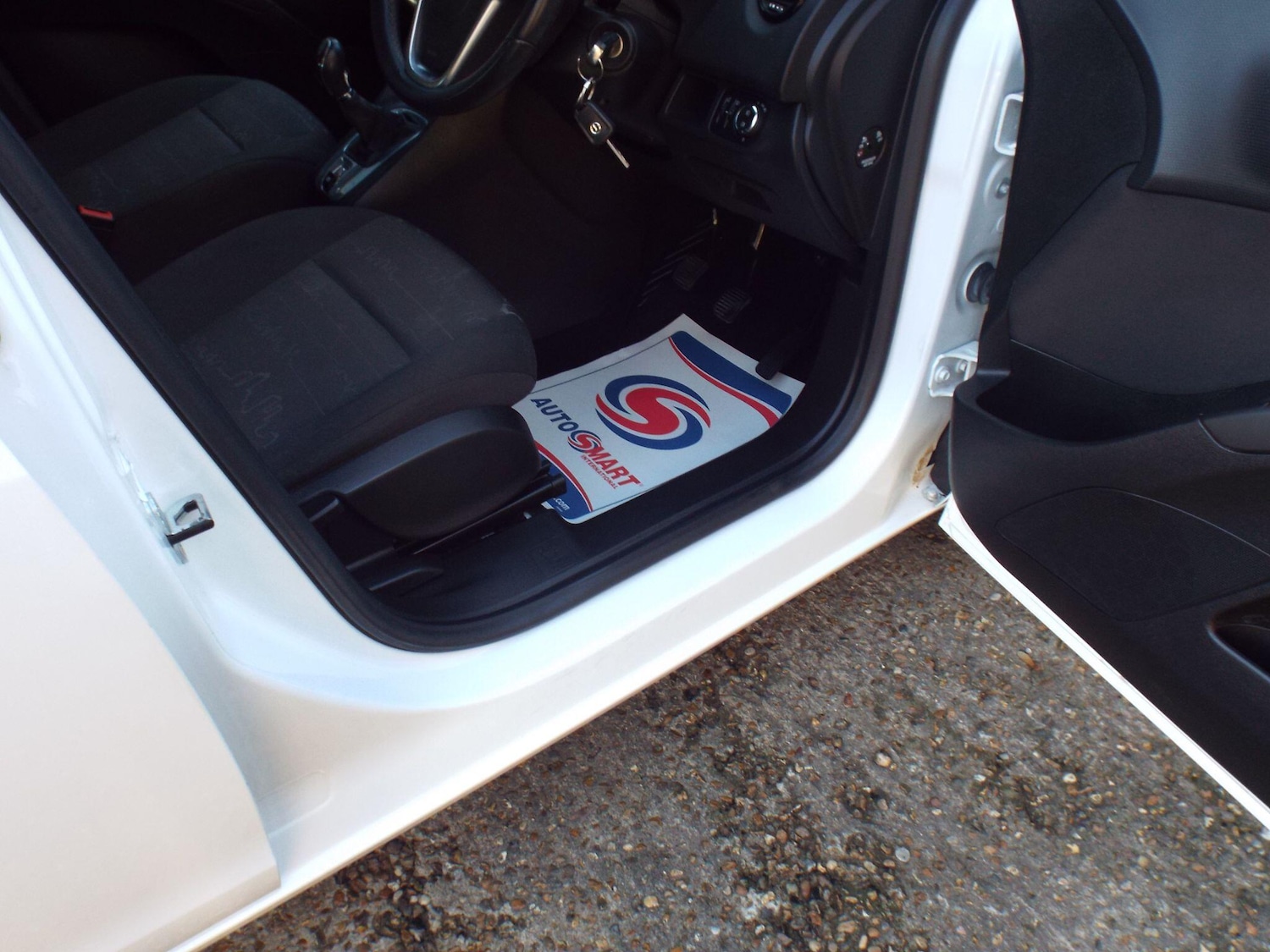 Used Vauxhall Meriva 2016 for sale - 76689182: Photo 20