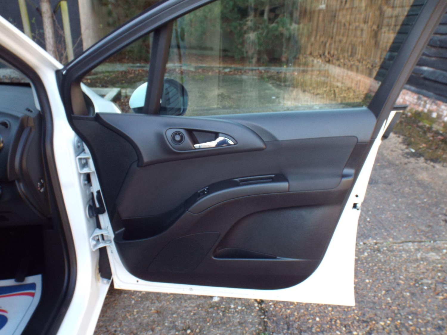 Used Vauxhall Meriva 2016 for sale - 76689182: Photo 21