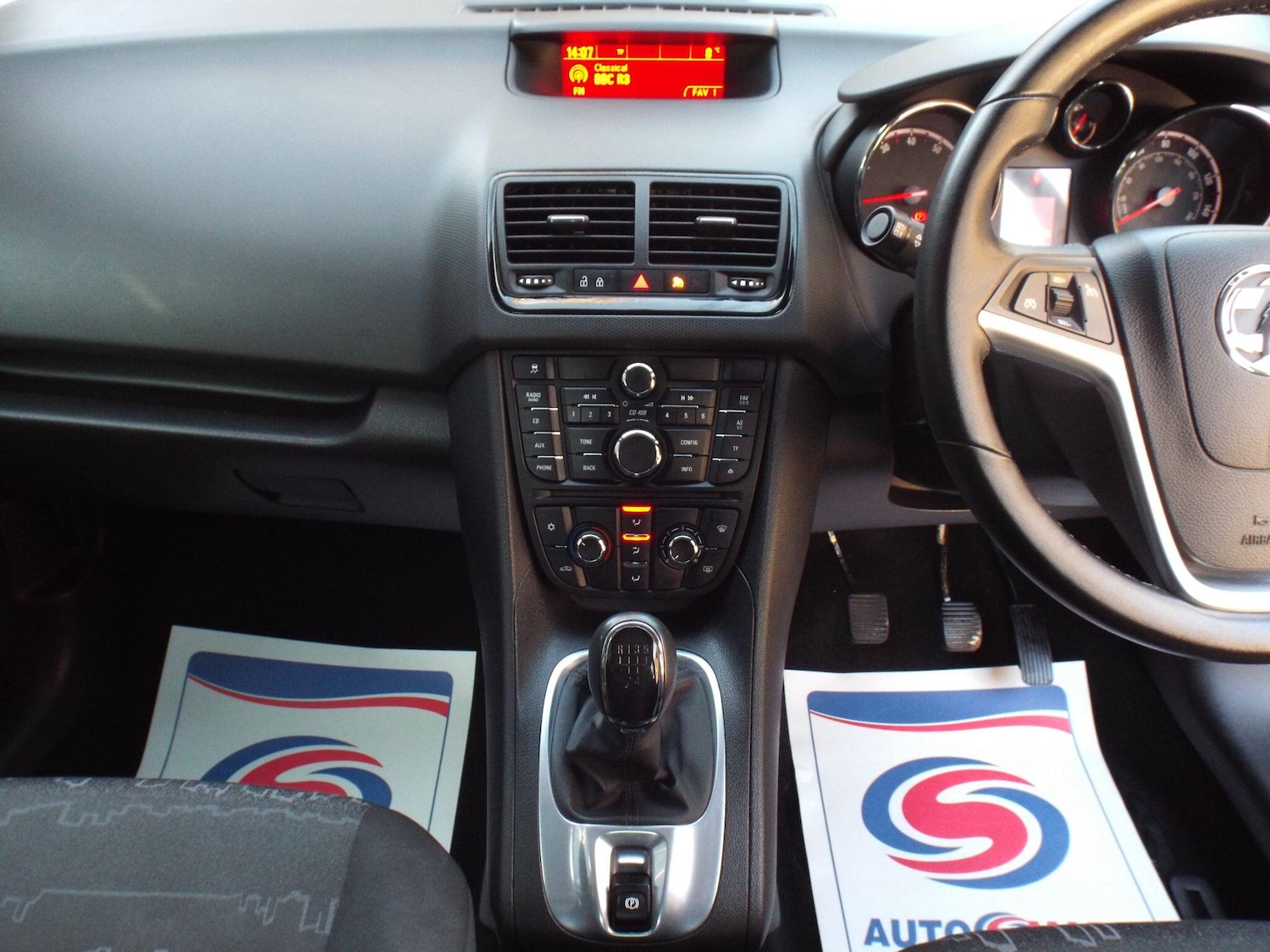 Used Vauxhall Meriva 2016 for sale - 76689182: Photo 32