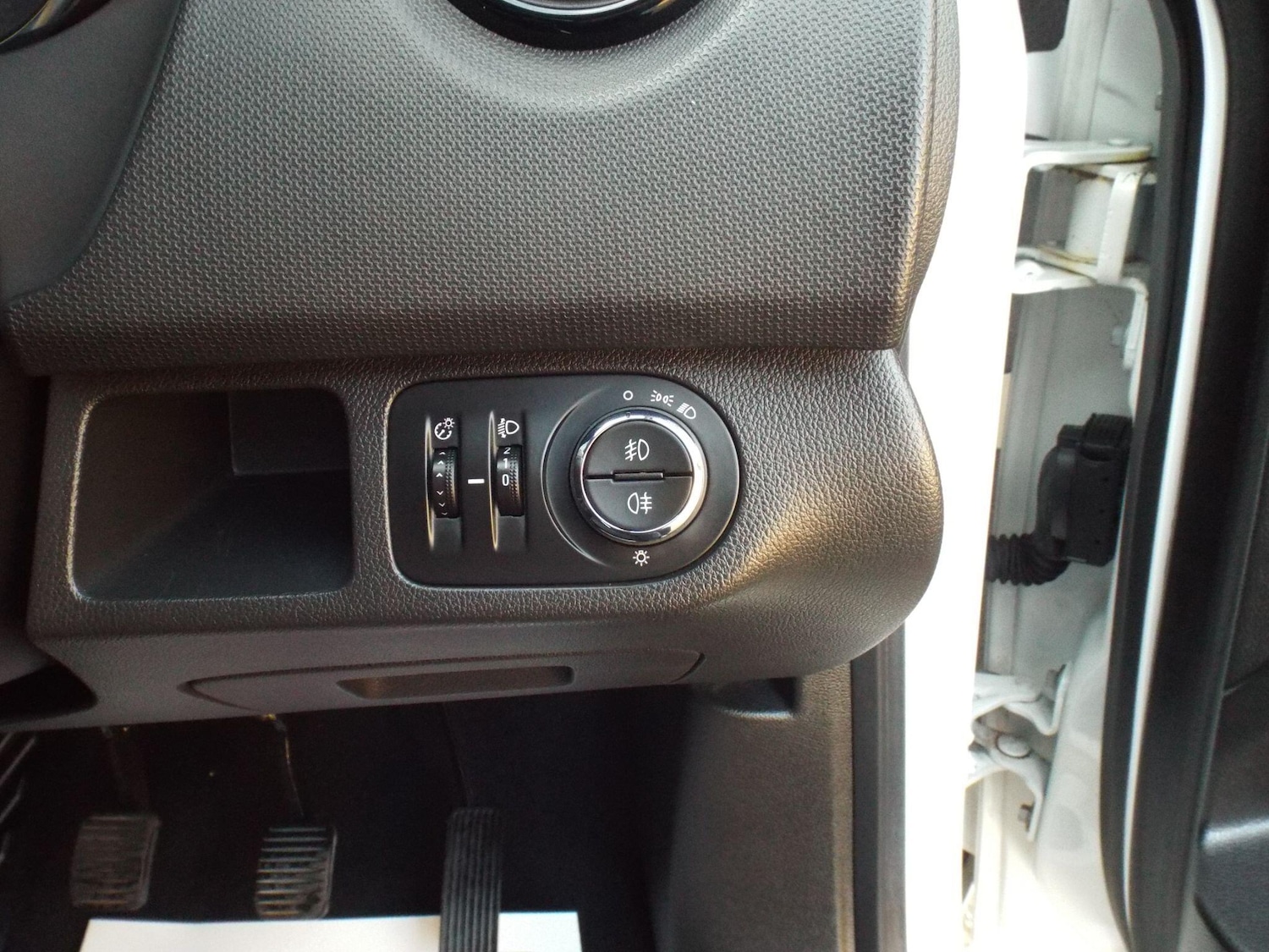 Used Vauxhall Meriva 2016 for sale - 76689182: Photo 36