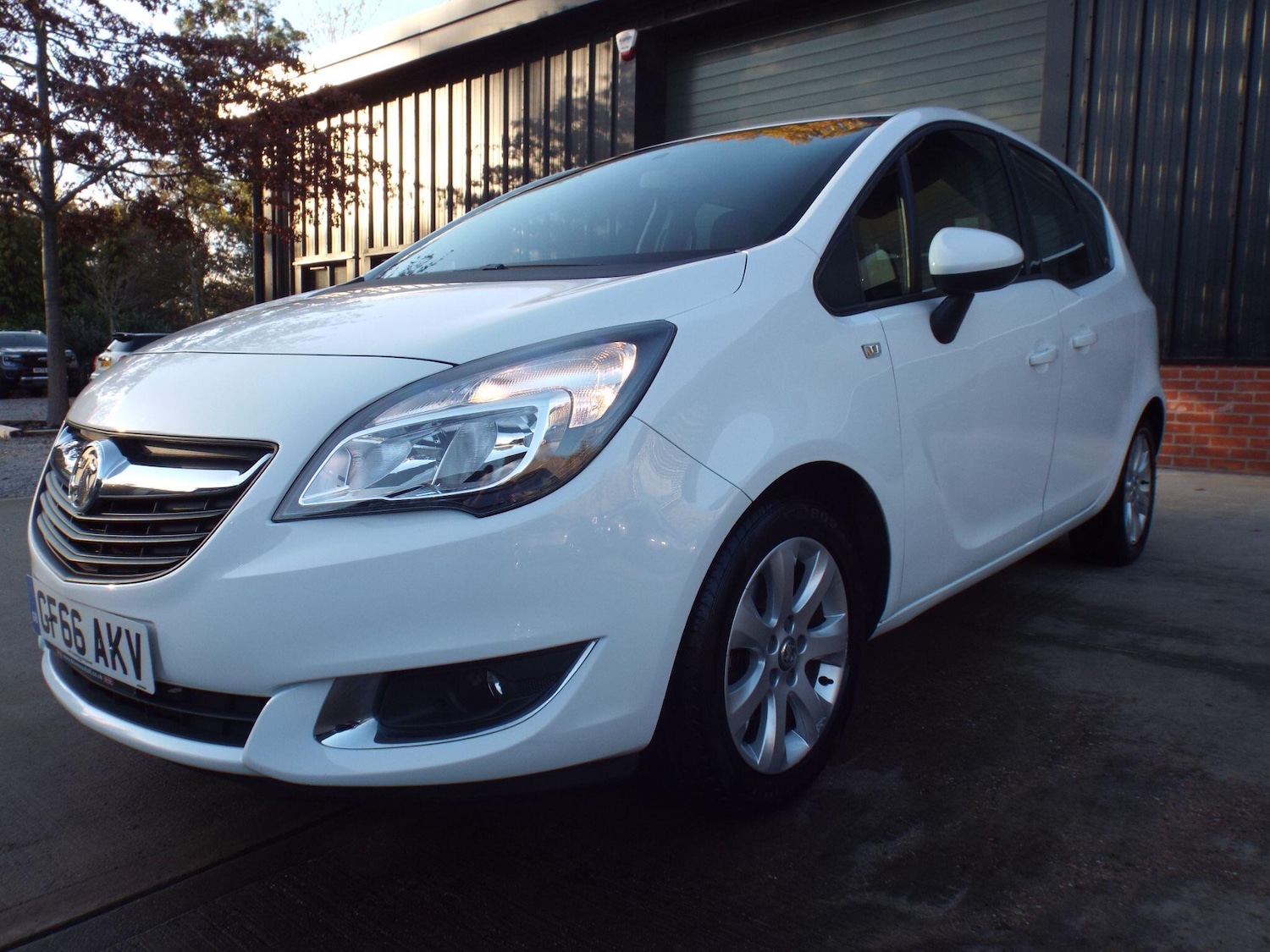 Used Vauxhall Meriva 2016 for sale - 76689182: Photo 40