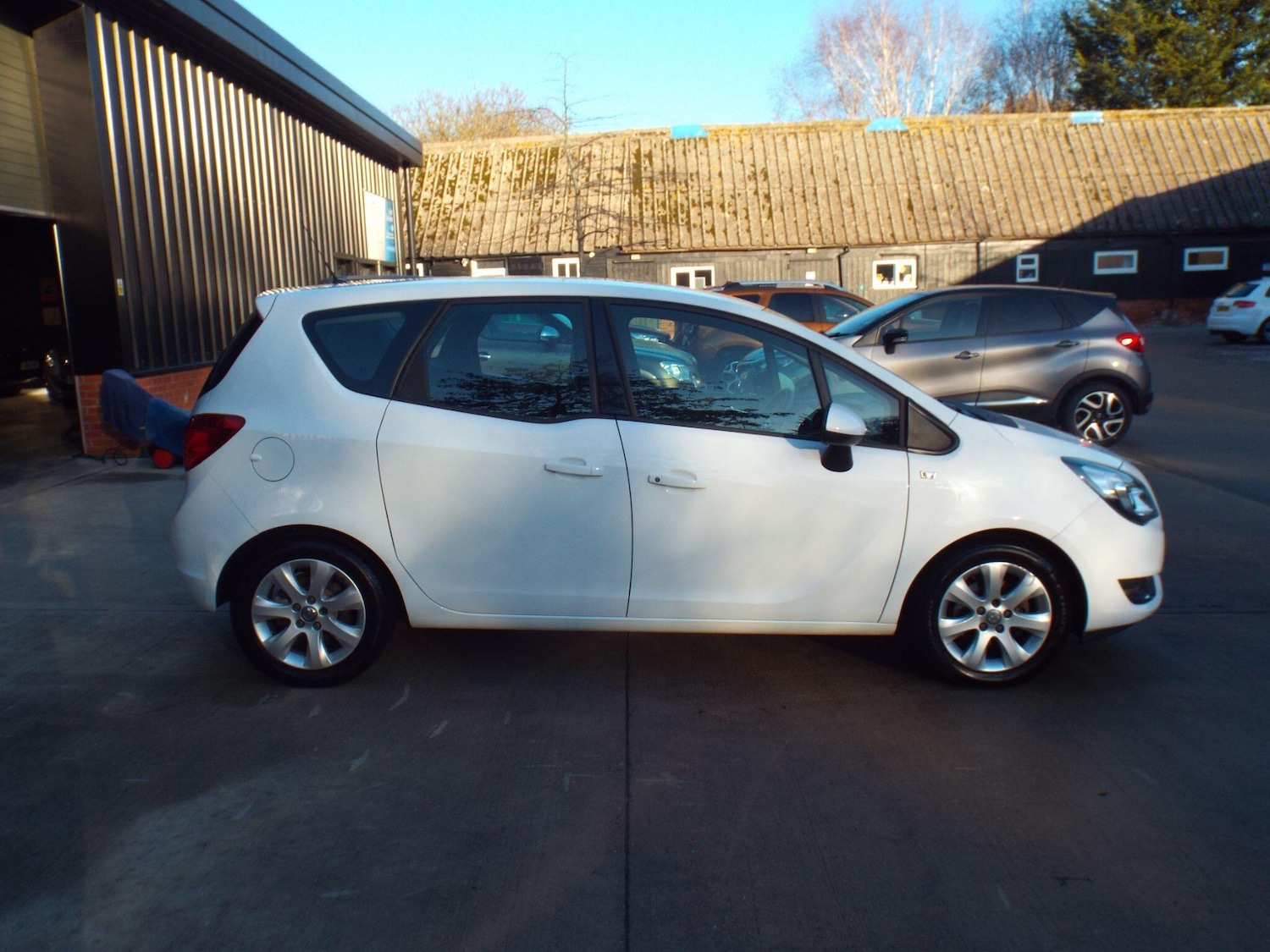 Used Vauxhall Meriva 2016 for sale - 76689182: Photo 6