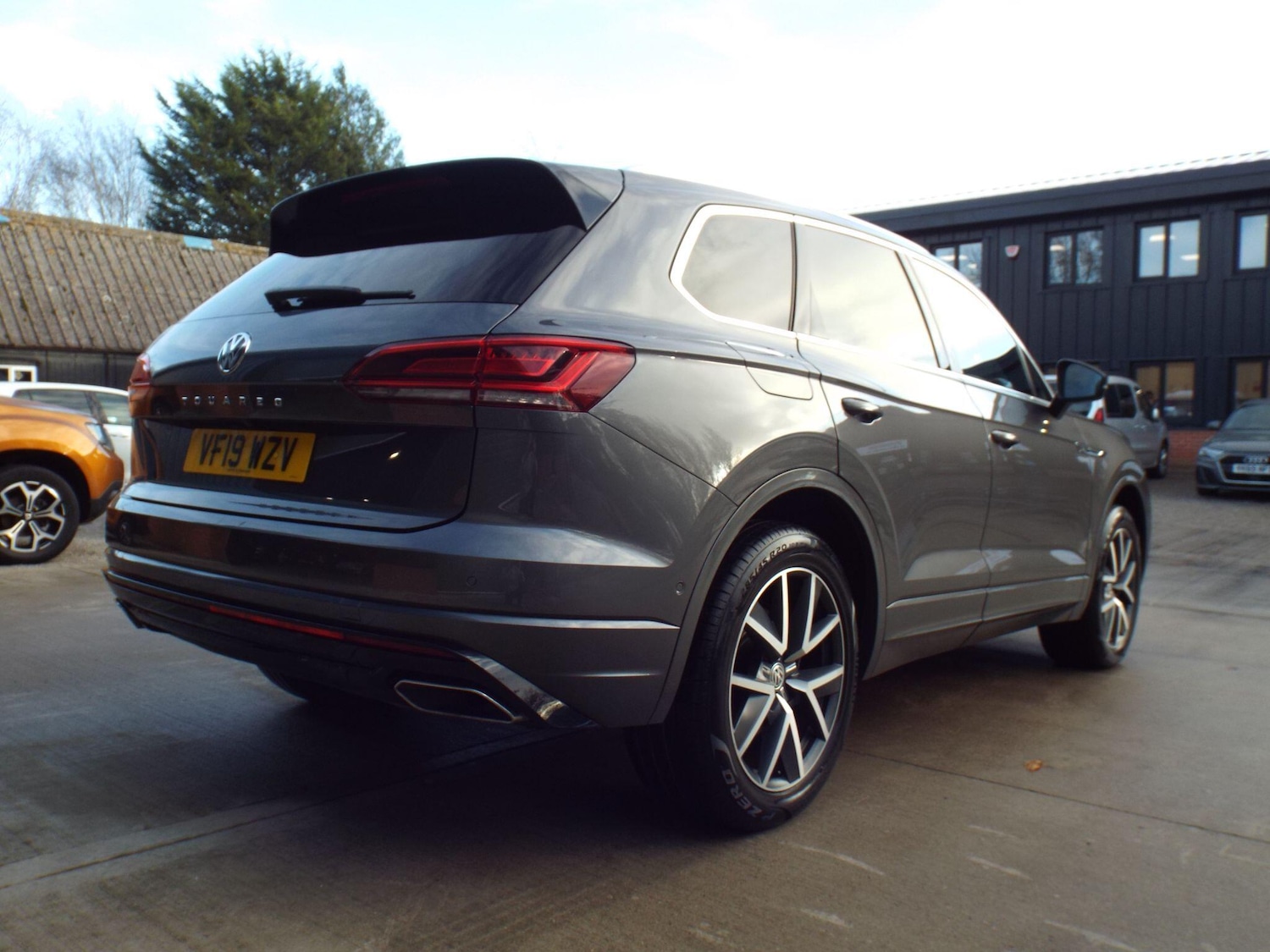 Used Volkswagen Touareg 2019 for sale - 76913243: Photo 18