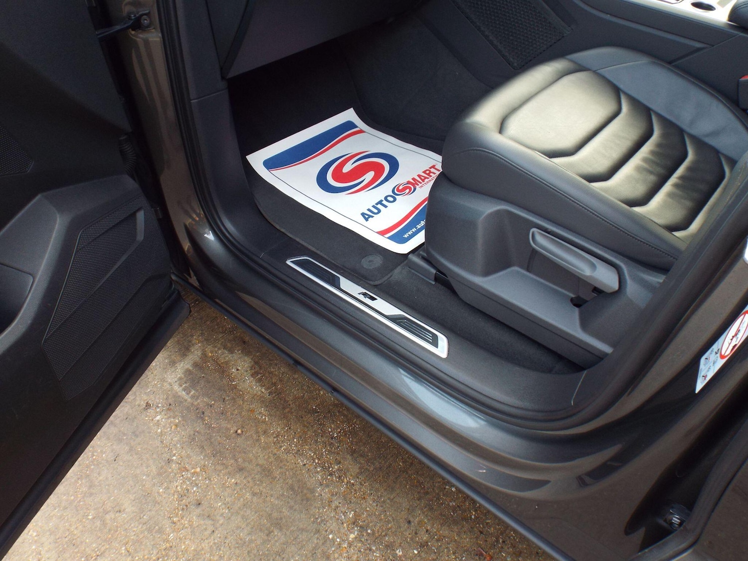 Used Volkswagen Touareg 2019 for sale - 76913243: Photo 33