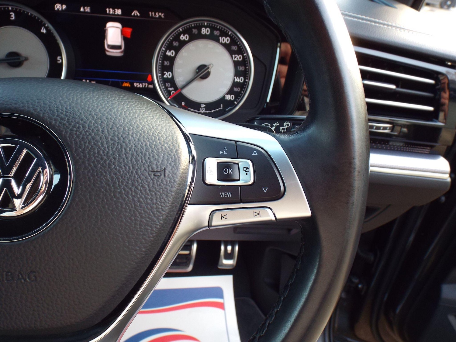 Used Volkswagen Touareg 2019 for sale - 76913243: Photo 40