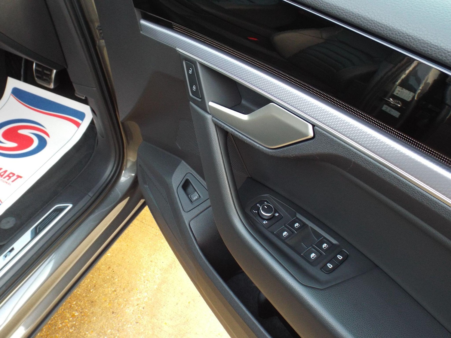 Used Volkswagen Touareg 2019 for sale - 76913243: Photo 43