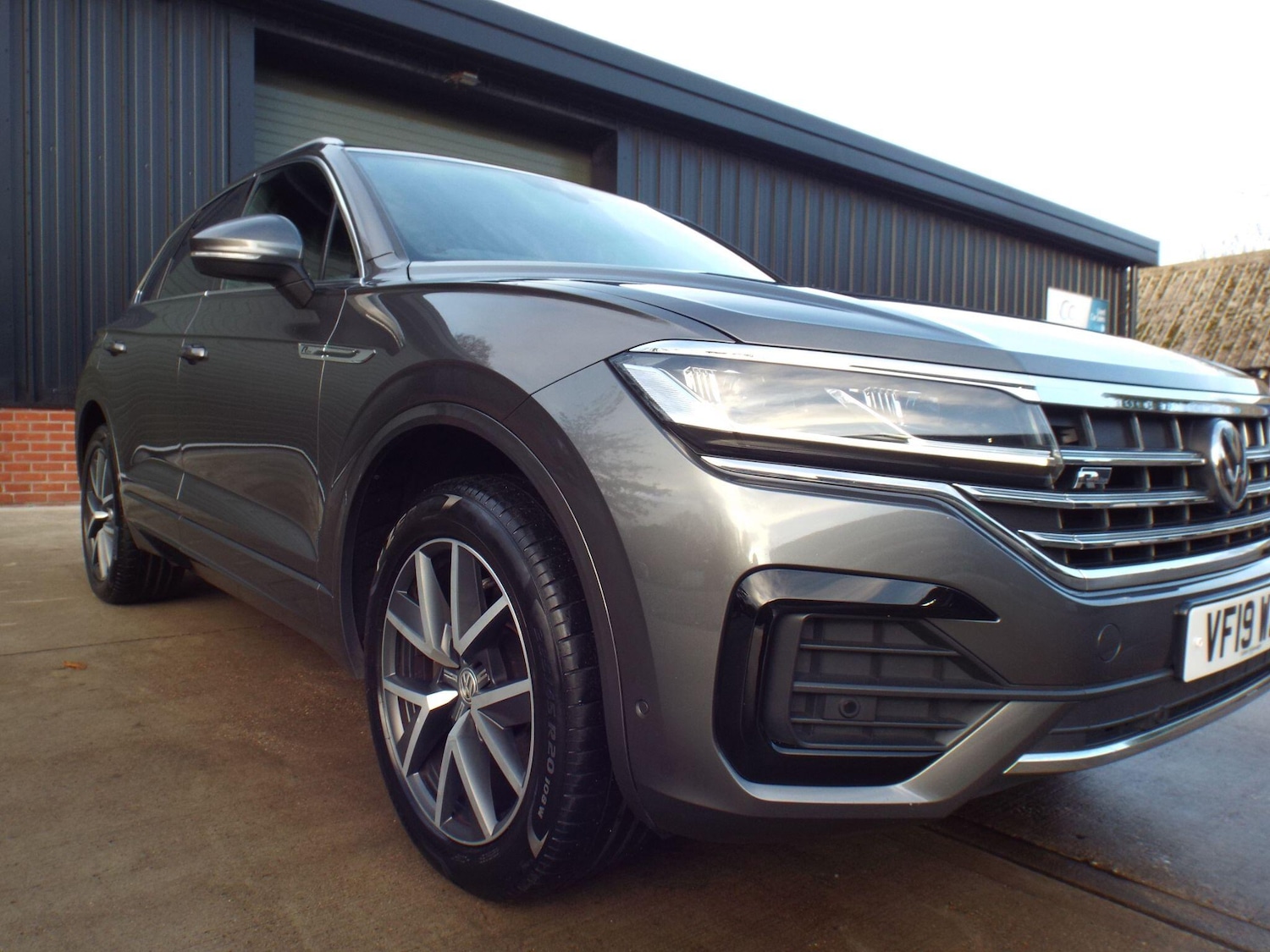 Used Volkswagen Touareg 2019 for sale - 76913243: Photo 49