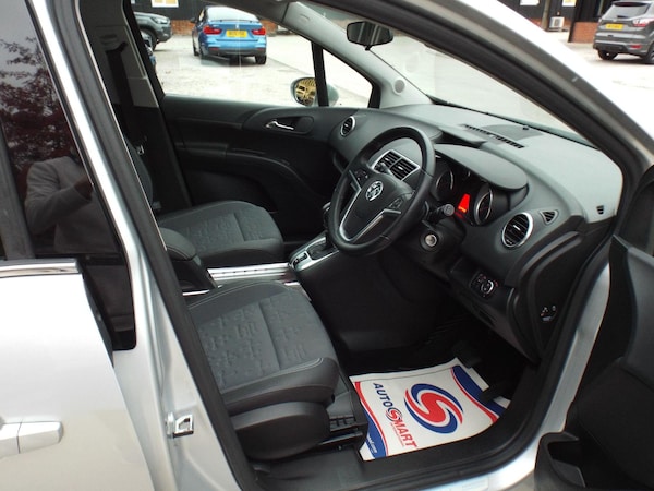 Used Vauxhall Meriva 2016 for sale - 76159191: Photo 19