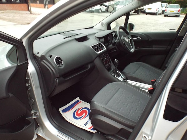 Used Vauxhall Meriva 2016 for sale - 76159191: Photo 31