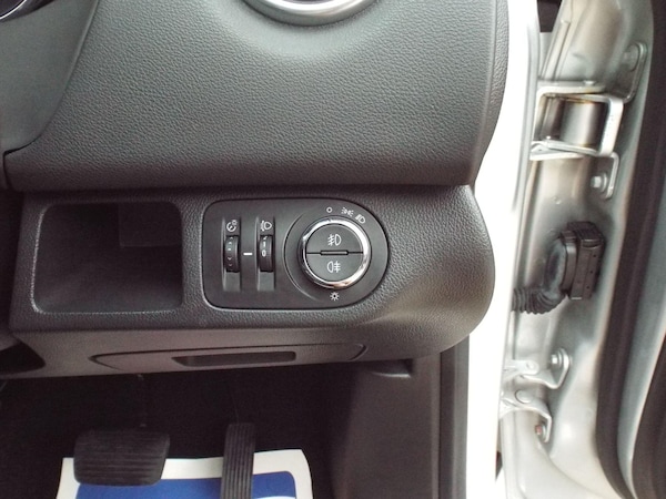 Used Vauxhall Meriva 2016 for sale - 76159191: Photo 37