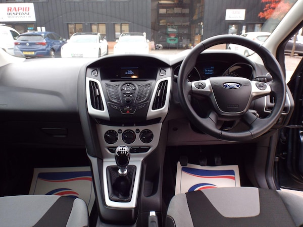 Used Ford Focus 2013 for sale - 76136028: Photo 10