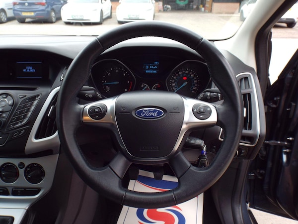 Used Ford Focus 2013 for sale - 76136028: Photo 12