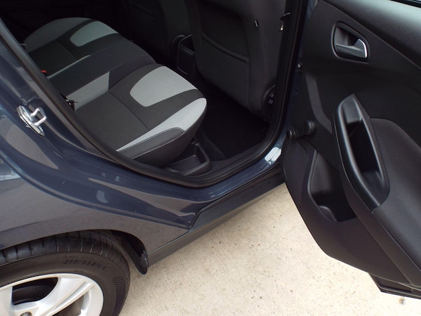 Used Ford Focus 2013 for sale - 76136028: Photo 22