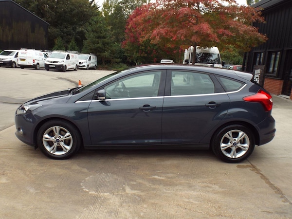 Used Ford Focus 2013 for sale - 76136028: Photo 5