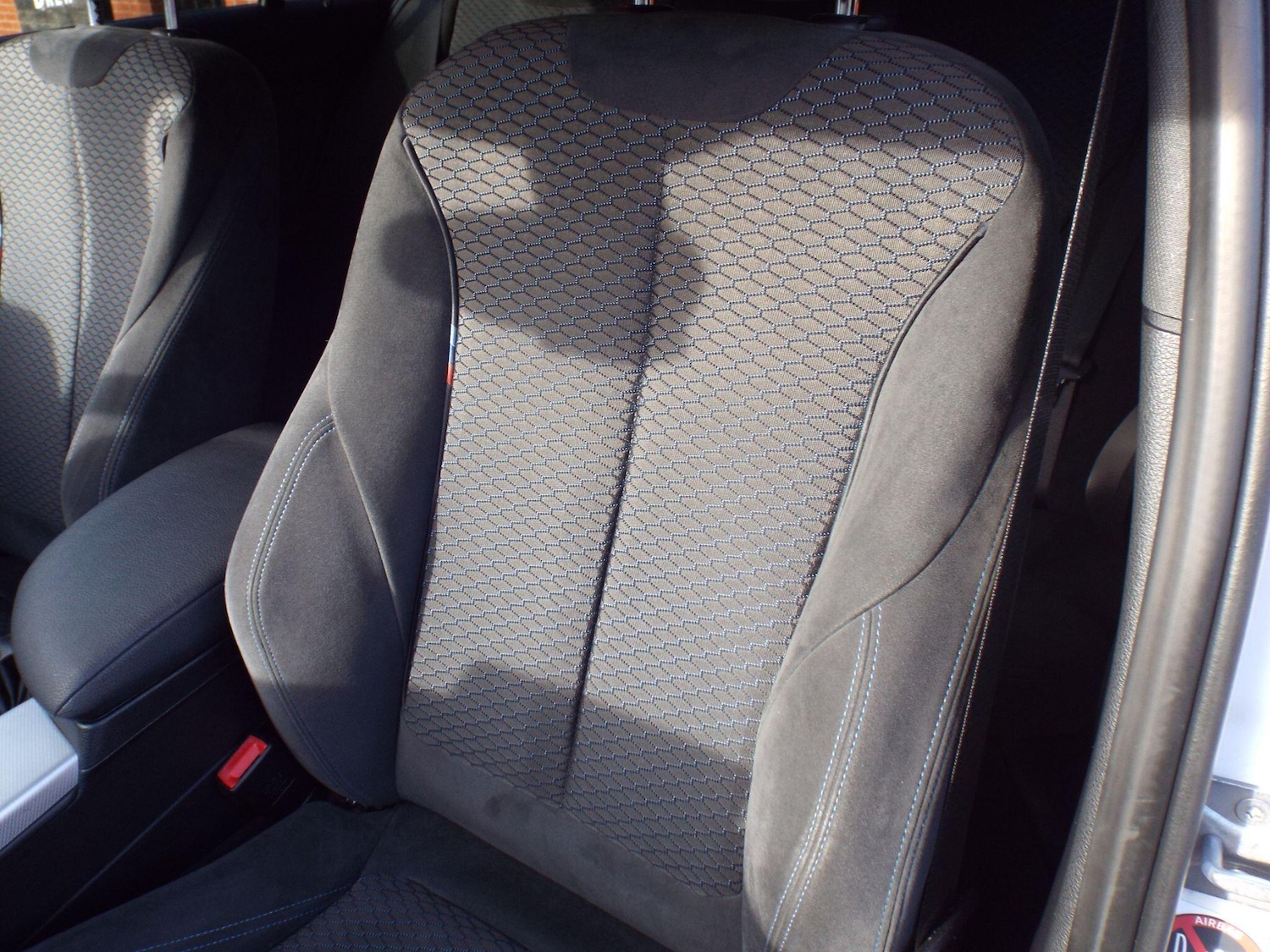 Used BMW 1 Series 2015 for sale - 77345576: Photo 33