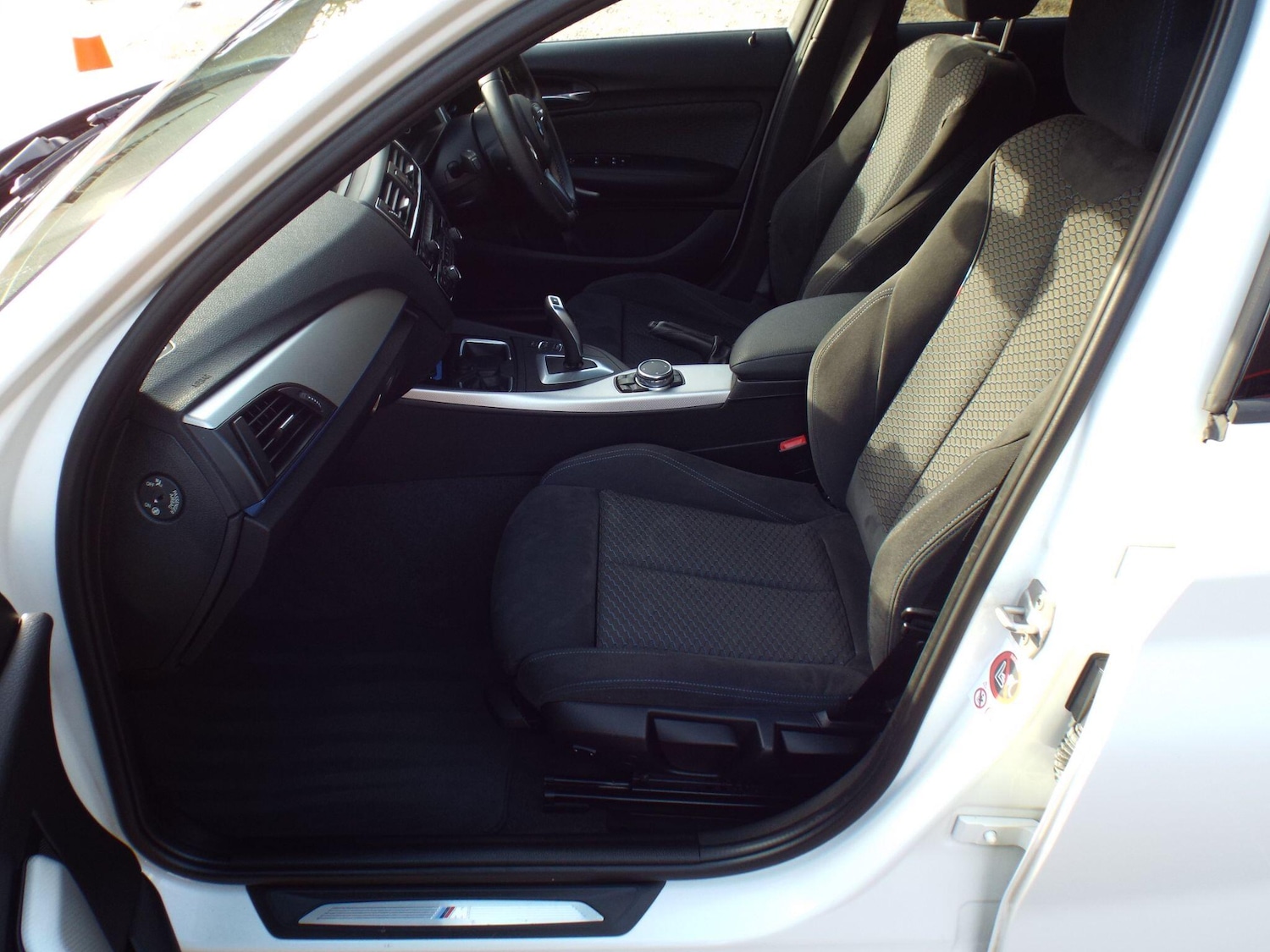 Used BMW 1 Series 2015 for sale - 77345576: Photo 8