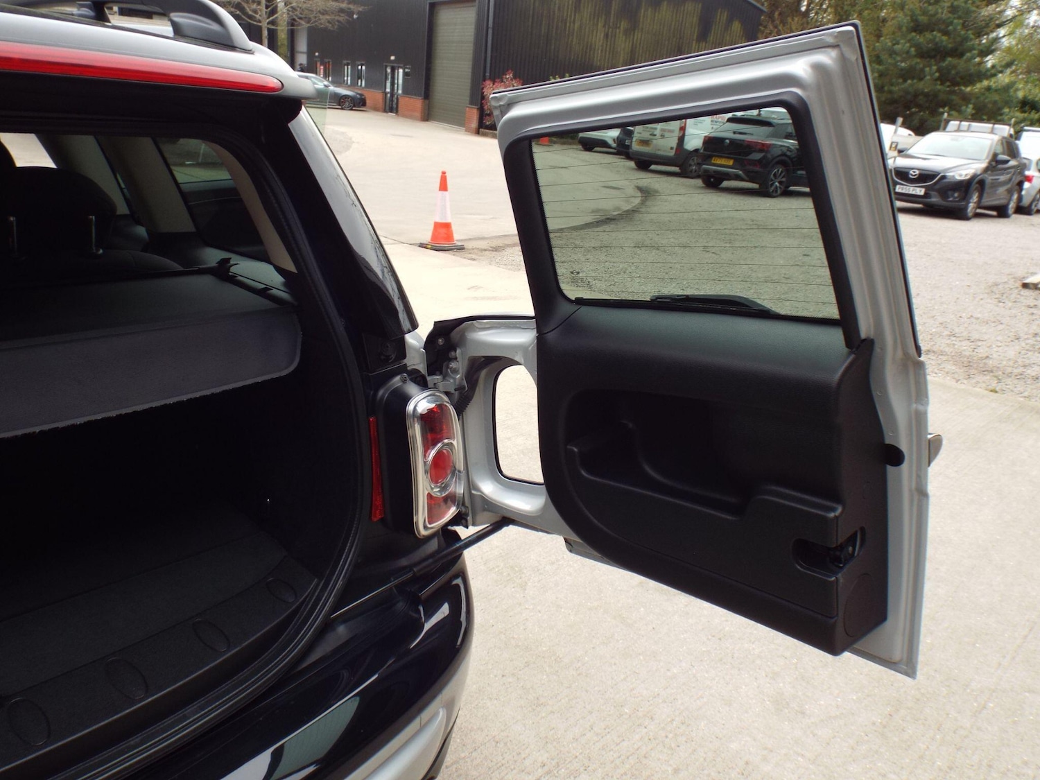 Used MINI Clubman 2014 for sale - 78184832: Photo 24