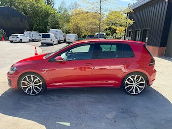 Used Volkswagen Golf 2016 for sale - 78416340: Photo