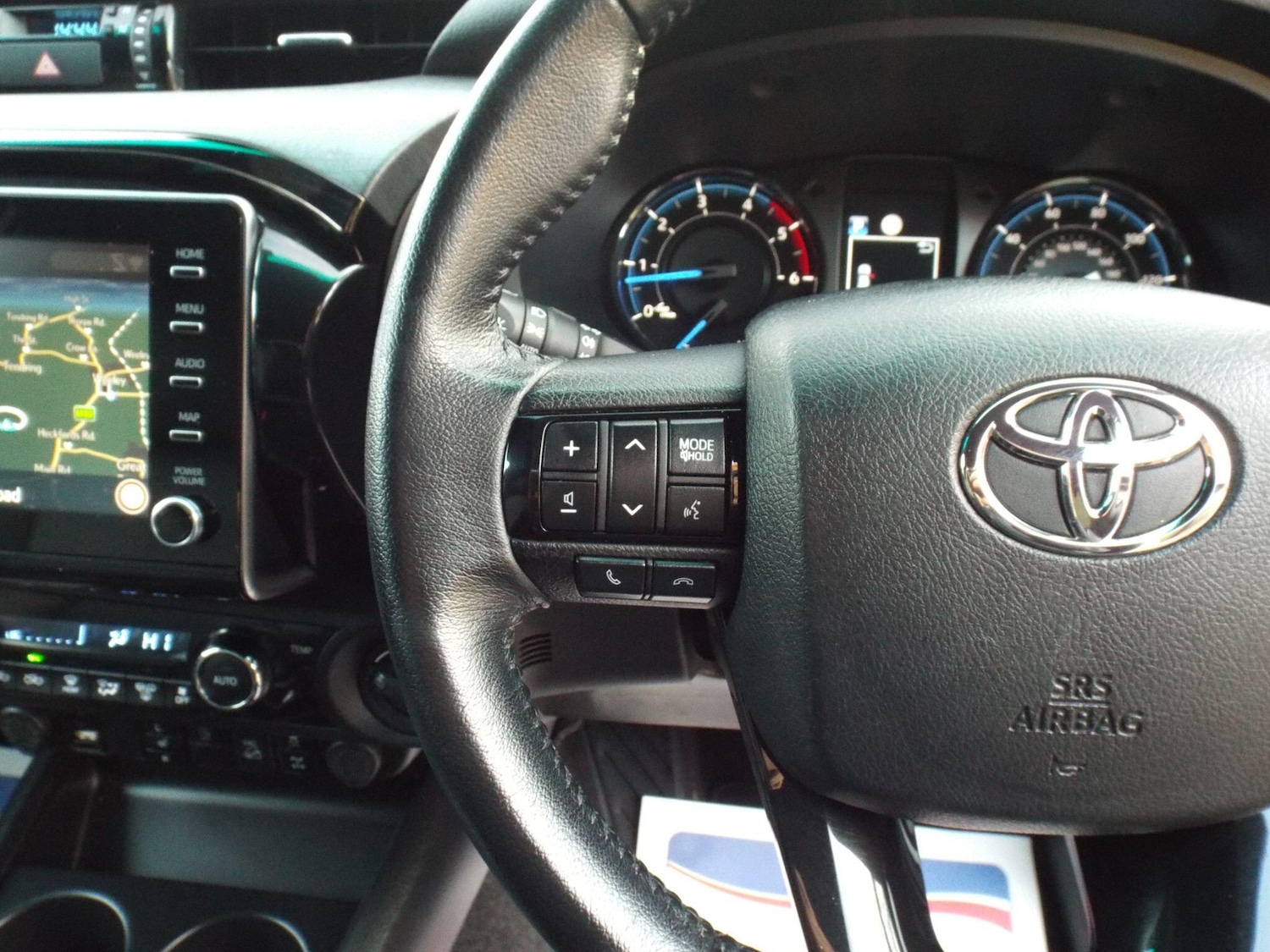 Used Toyota Hilux 2021 for sale - 76735077: Photo 35