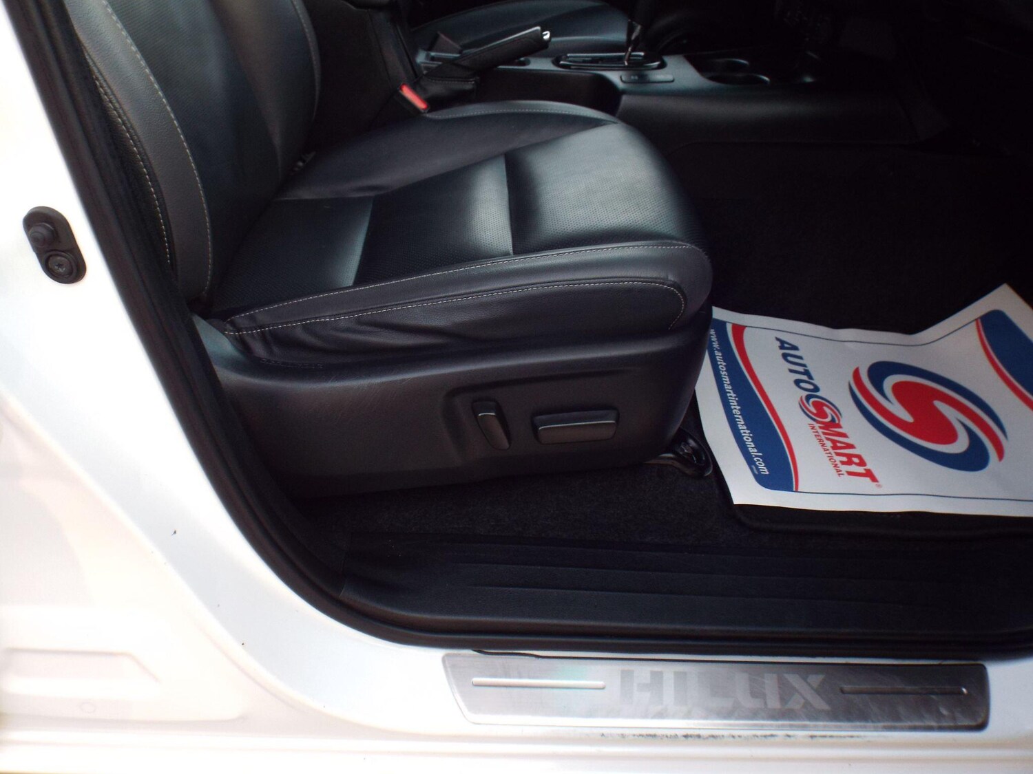 Used Toyota Hilux 2021 for sale - 76735077: Photo 41