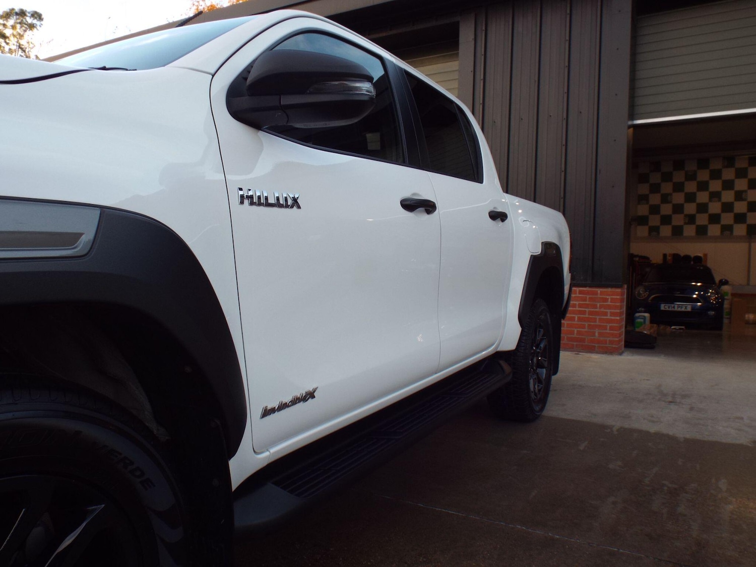 Used Toyota Hilux 2021 for sale - 76735077: Photo 47