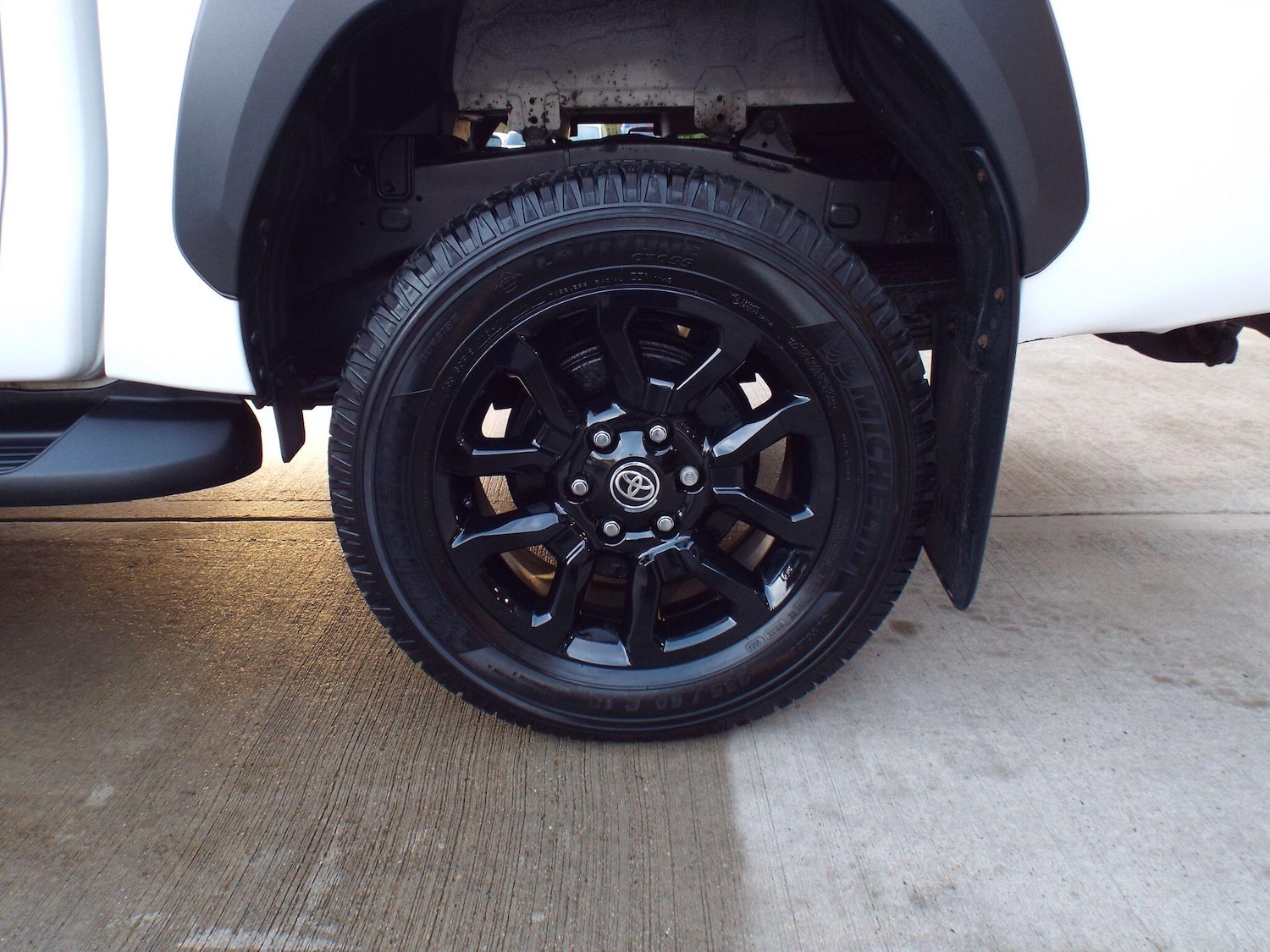 Used Toyota Hilux 2021 for sale - 76735077: Photo 49