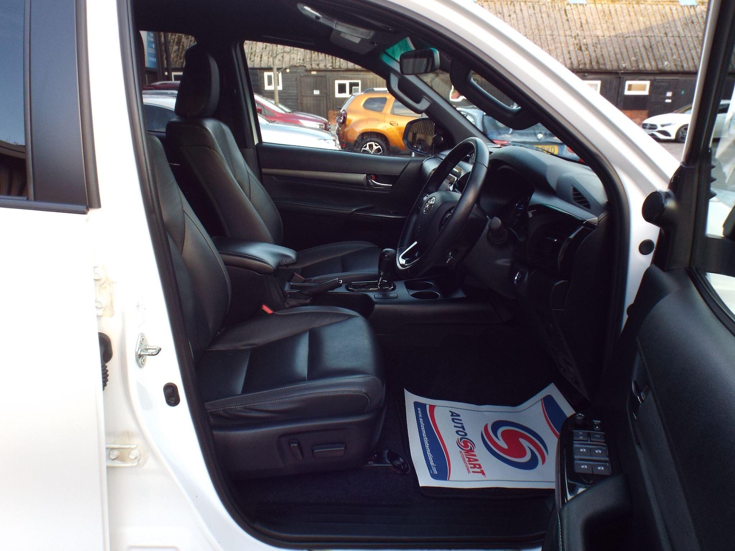 Used Toyota Hilux 2021 for sale - 76735077: Photo 7