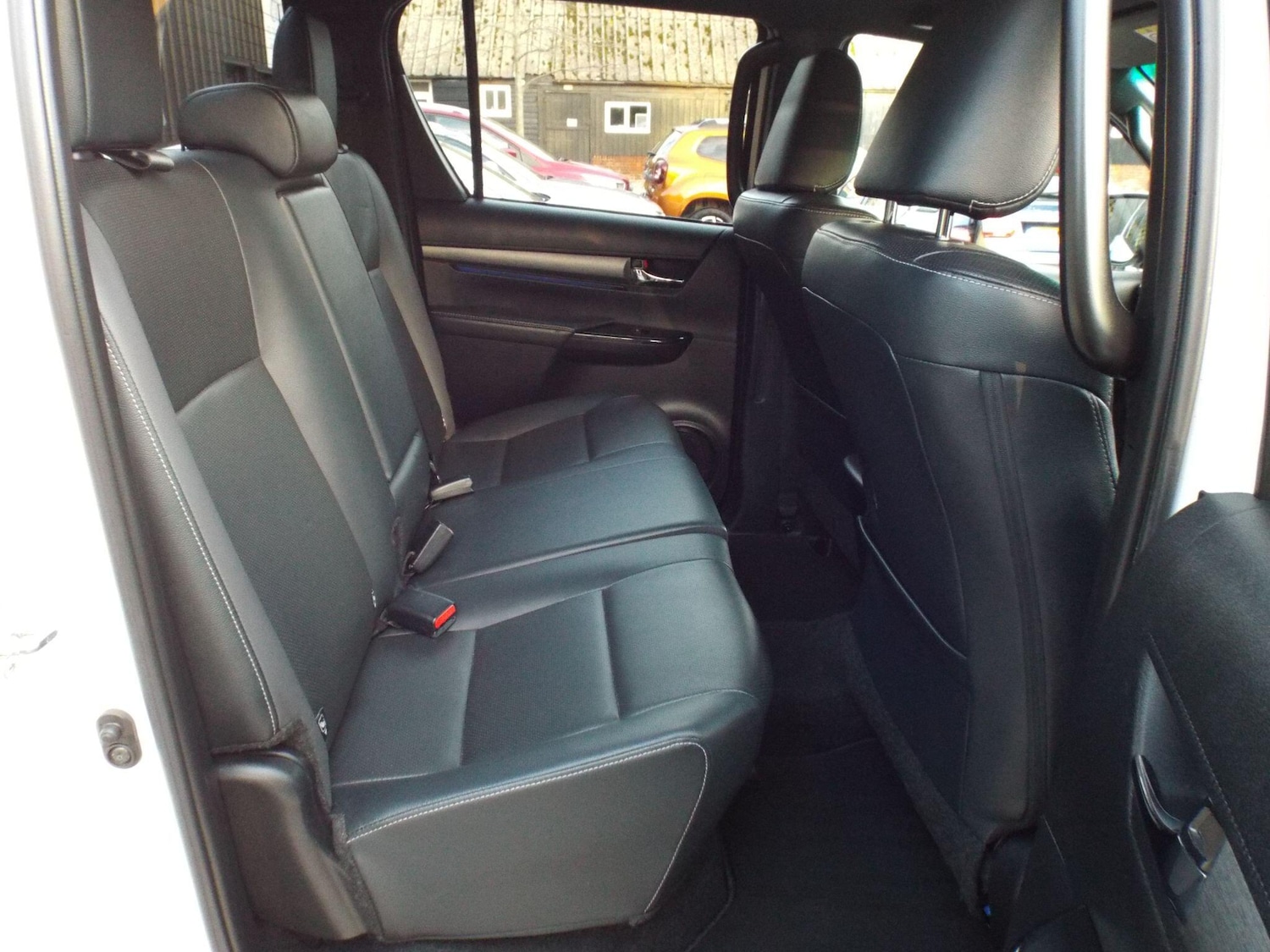 Used Toyota Hilux 2021 for sale - 76735077: Photo 9