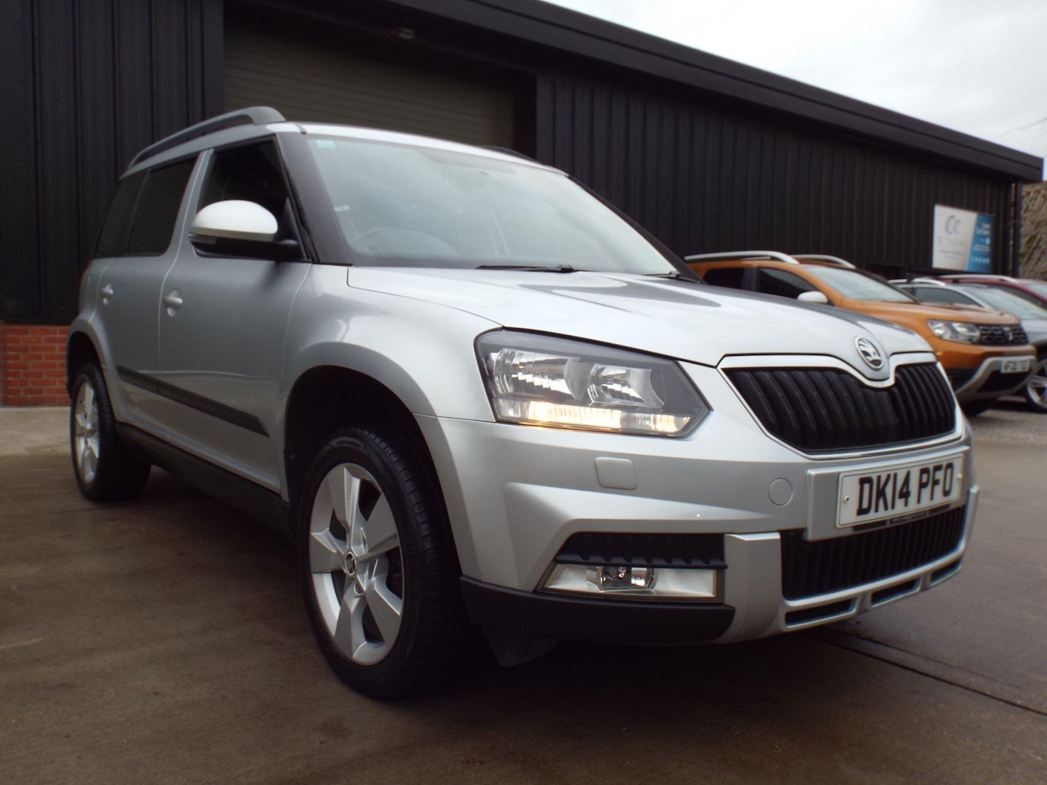 Used Skoda Yeti 2014 for sale - 76926373: Photo 13