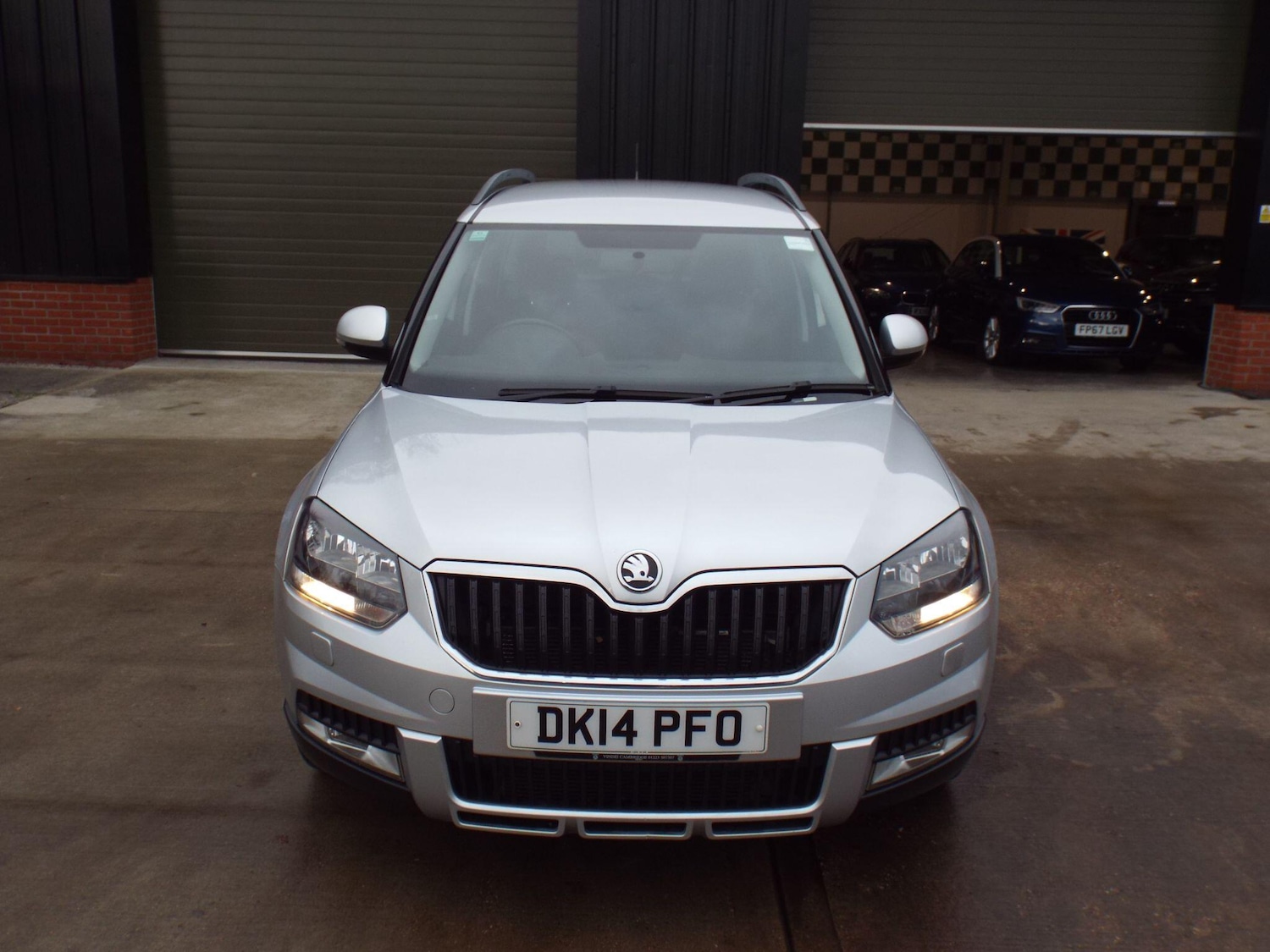 Used Skoda Yeti 2014 for sale - 76926373: Photo 14