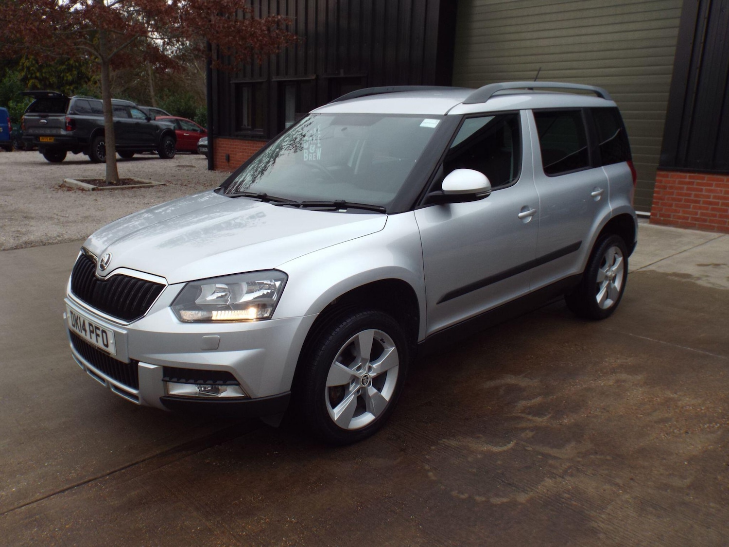 Used Skoda Yeti 2014 for sale - 76926373: Photo 2