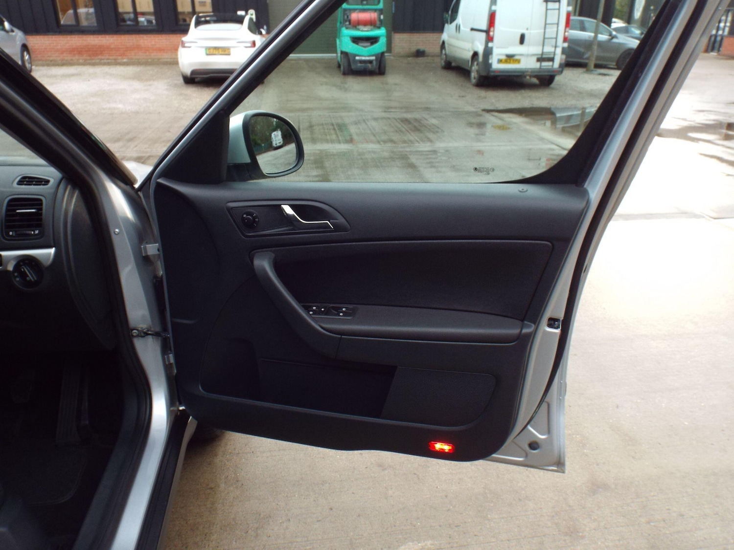 Used Skoda Yeti 2014 for sale - 76926373: Photo 21