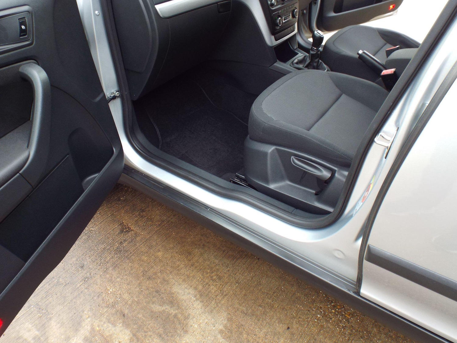 Used Skoda Yeti 2014 for sale - 76926373: Photo 29